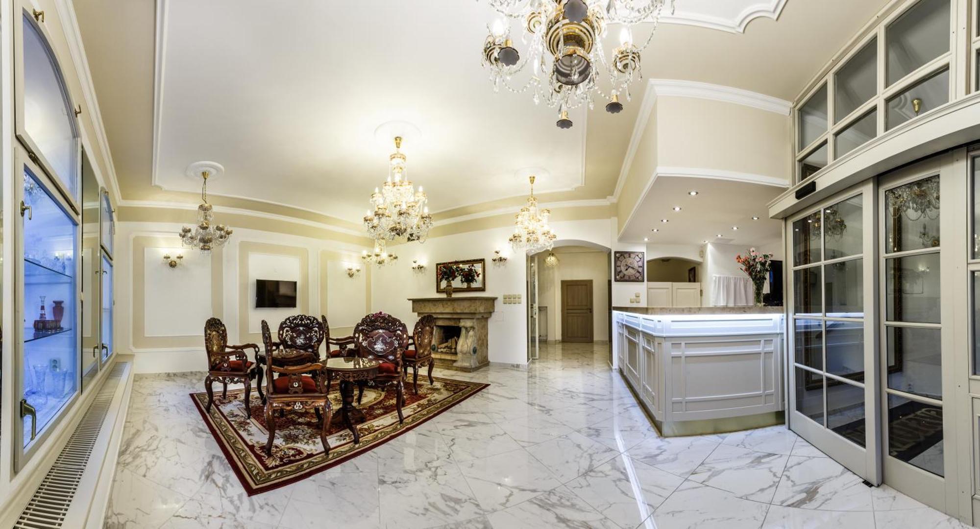 Ld Morava Hotel Karlovy Vary Bagian luar foto