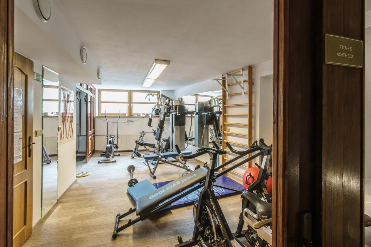 Ld Morava Hotel Karlovy Vary Bagian luar foto